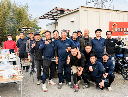 技術で競い合う職場、成長しあえる環境
